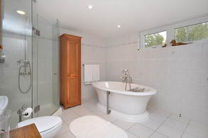 Lower Level Bathroom - Country homes for sale and luxury real estate including horse farms and property in the Caledon and King City areas near Toronto